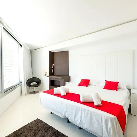 Boas Royal Palace * Ibiza